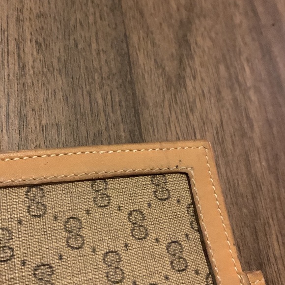 Gucci Bifold Vintage Wallet - Picture 11 of 12
